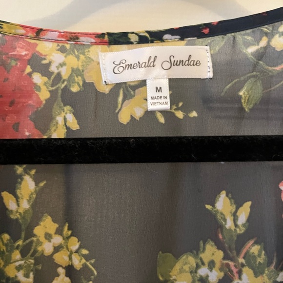 Romper - Picture 2 of 5